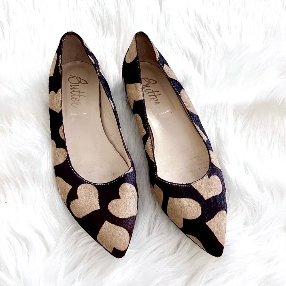 Butter | RARE 🤎 Heart Detail Calf Hair Pointed Toe Flats- Made in Italy